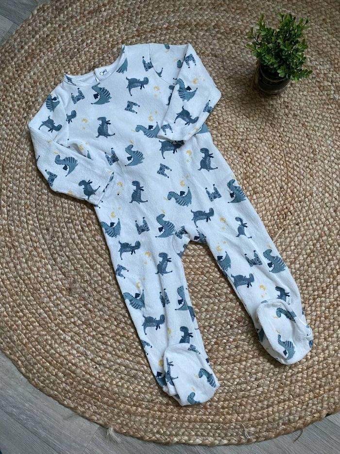 Pyjama dino 24 mois