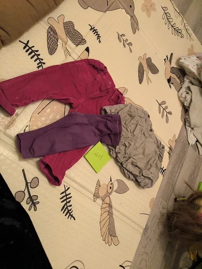 Lot vêtements bébé