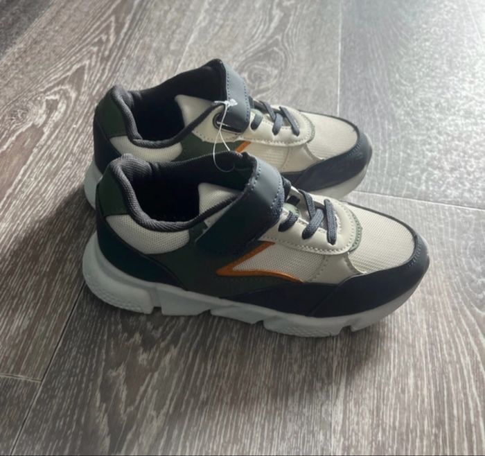 Baskets neuves orchestra taille 31 - photo numéro 3