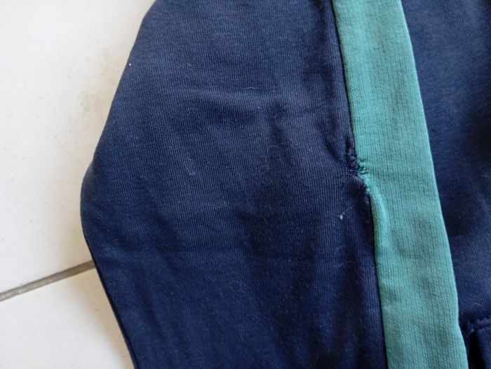 Lot sweat zippé à capuche garçon 10 ans - photo numéro 5