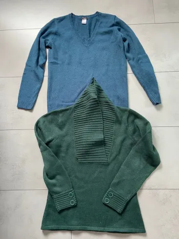 Lot deux pulls chauds femme taille 38/40