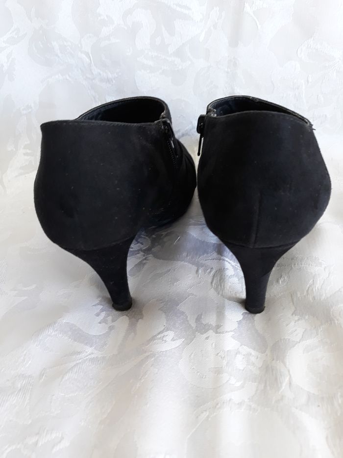 Faby27800 Chaussures Low Boots couleur noire Taille 38 - photo numéro 2
