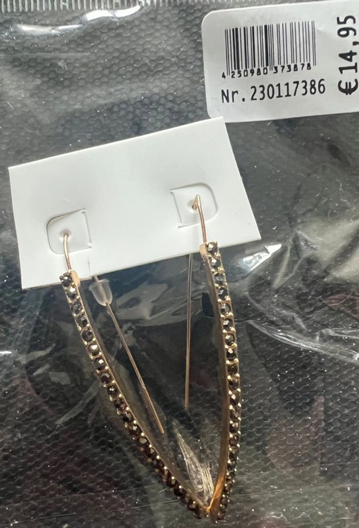 boucles d’oreilles formes fantaisies