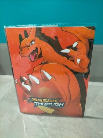 Classeur pour 540 cartes Pokémon