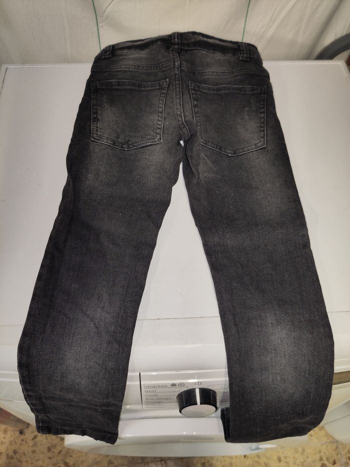 Jean noir skinny 8 ans Kiabi - photo numéro 2