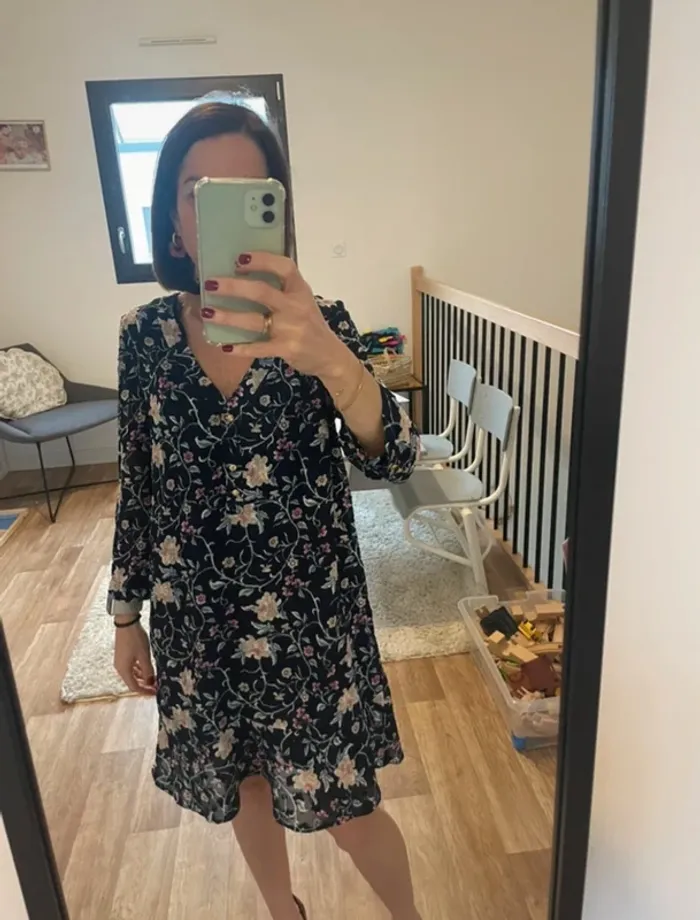 Robe sezane XS - photo numéro 4
