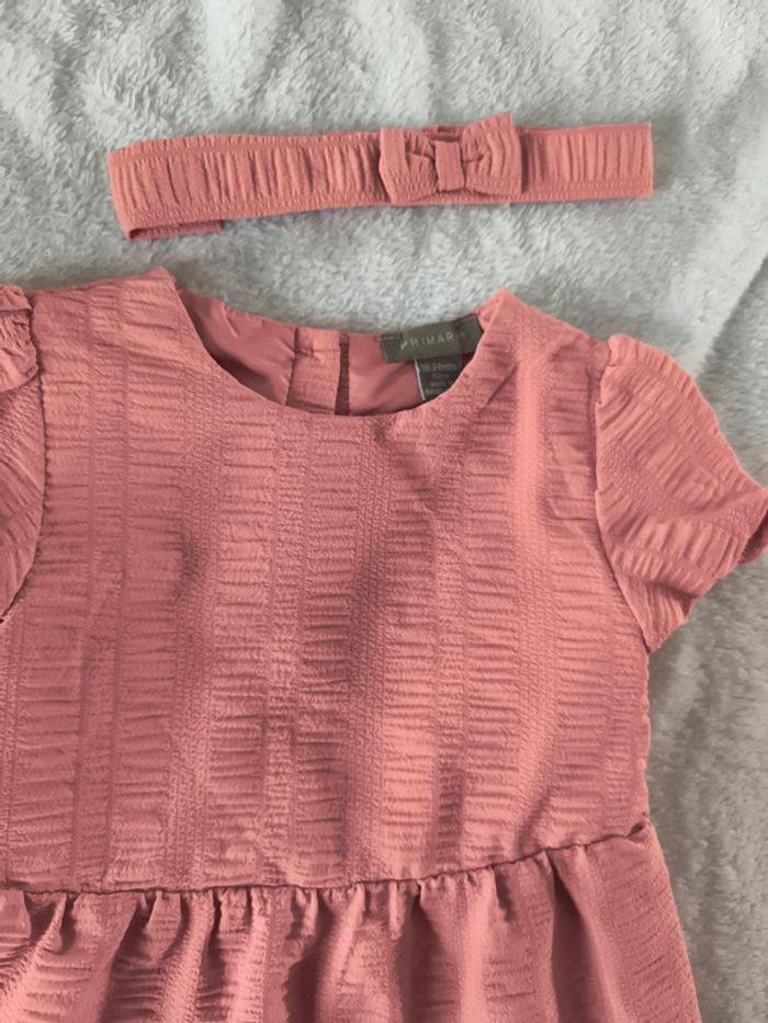 Robe Primark 18/24 mois - photo numéro 2