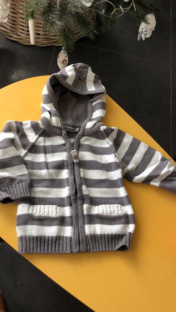 Gilet tape à l’œil 6 mois