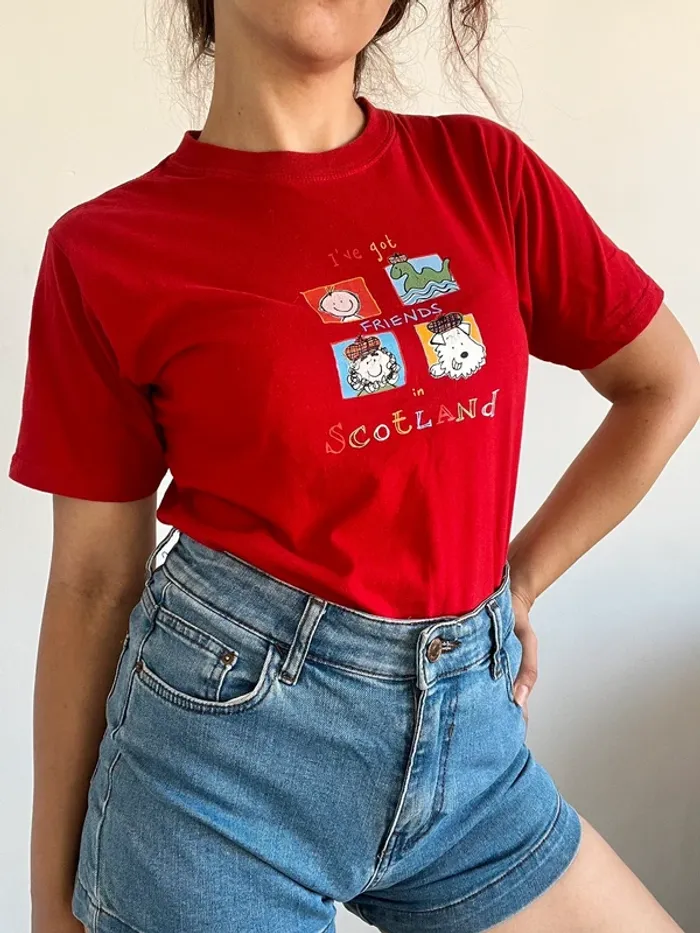 T-shirt rouge vintage souvenir écosse taille S - photo numéro 2