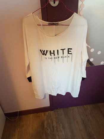 Blouse blanche noire neuve