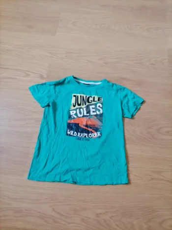 T-shirt taille 12ans