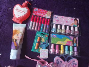 Lot maquillages fille