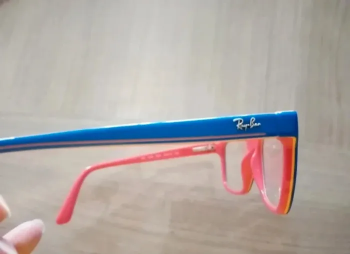 Paire de lunettes de vue Ray ban bleu rouge enfant garçon - photo numéro 2