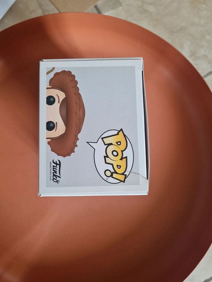 POP Funko 522 - toy story 4 - shérif woody - photo numéro 4