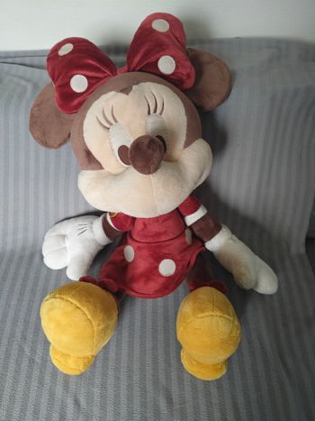 Grosse peluche Minnie 