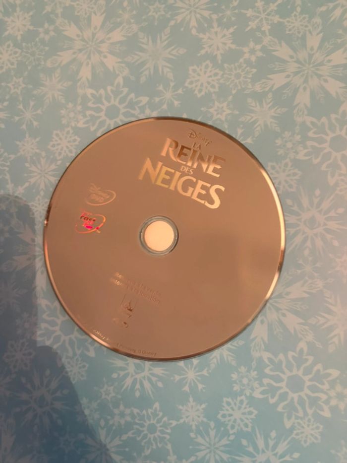 Lot Reine des Neiges – Livre + Appareil photo Disney - photo numéro 3