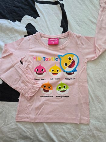 T-shirt baby shark 3ans