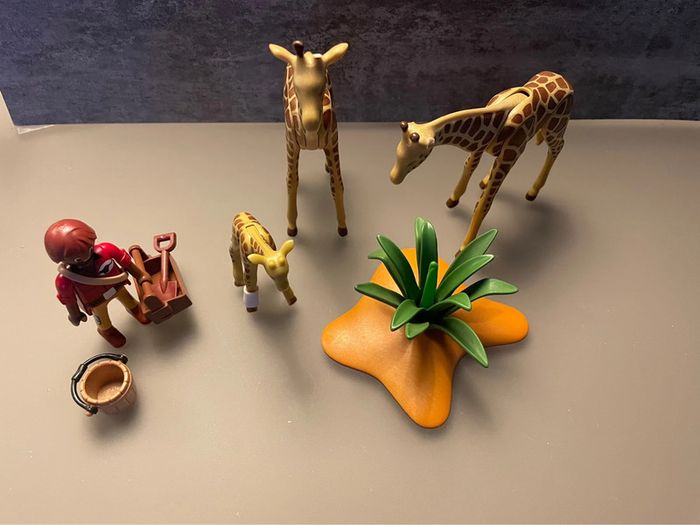 Playmobil safari girafe soigneur - photo numéro 2