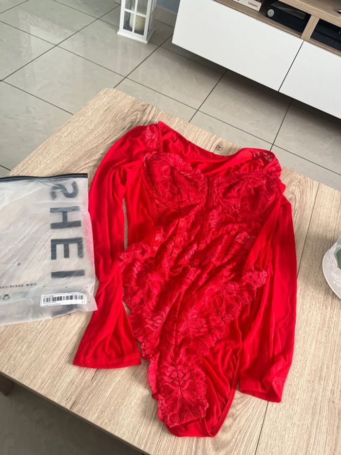 Superbe body sexy shein rouge taille L neuf