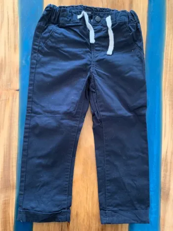 Pantalon kiabi taille 3 ans