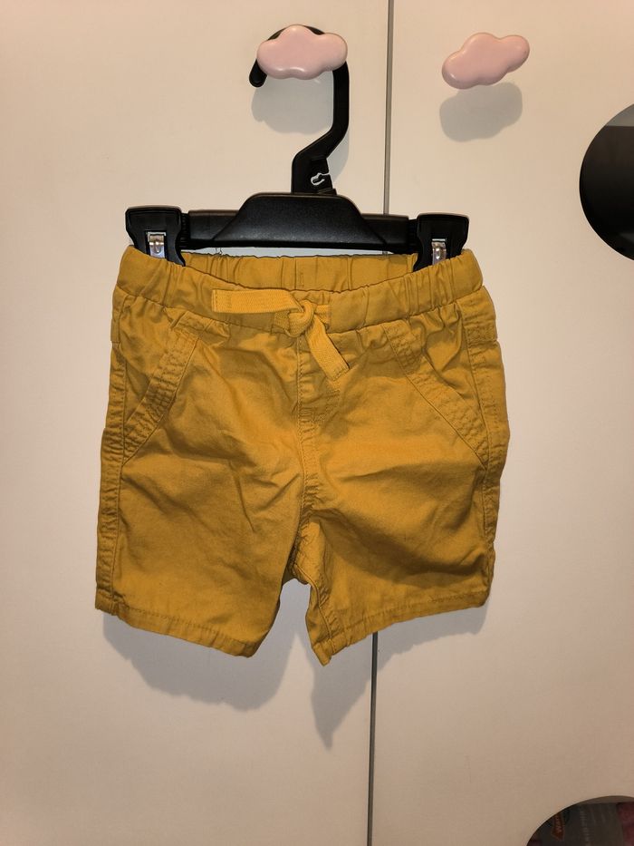 Short moutarde mixte