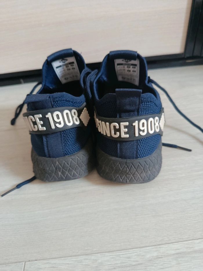 Paire de baskets Lee Cooper pointure 37 - photo numéro 3