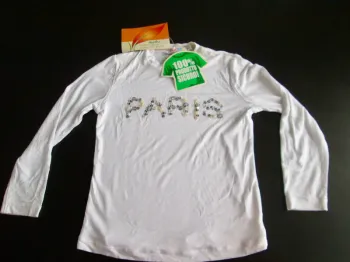 tee shirt