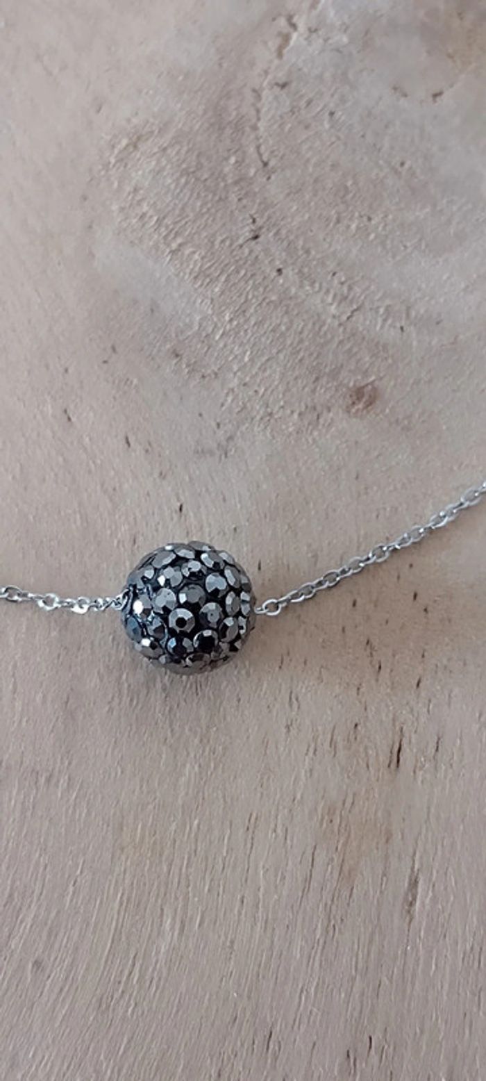 Collier boule strass noir - photo numéro 3