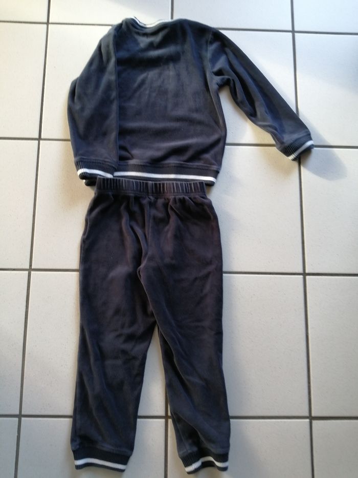 Pyjama garçon 6 ans - photo numéro 2