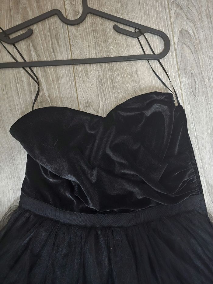 Robe élègante - photo numéro 2