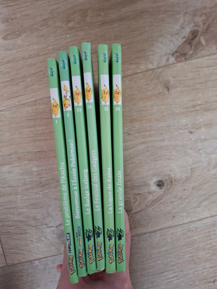 Lot 6 livres Pokémon TBE - photo numéro 2