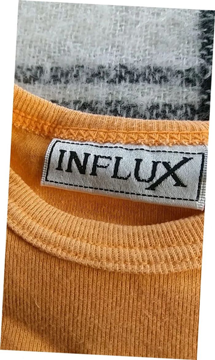 Lot de 2 haut fille taille 6 mois - photo numéro 3