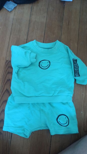 Ensemble vert 3/6 mois