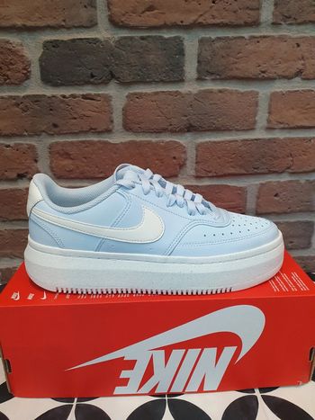 Nike Plateforme "bleu voile"/neuves/(42)