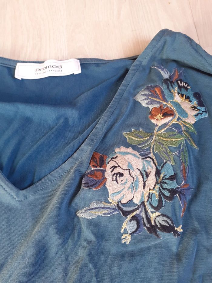 Tee-shirt S - photo numéro 2