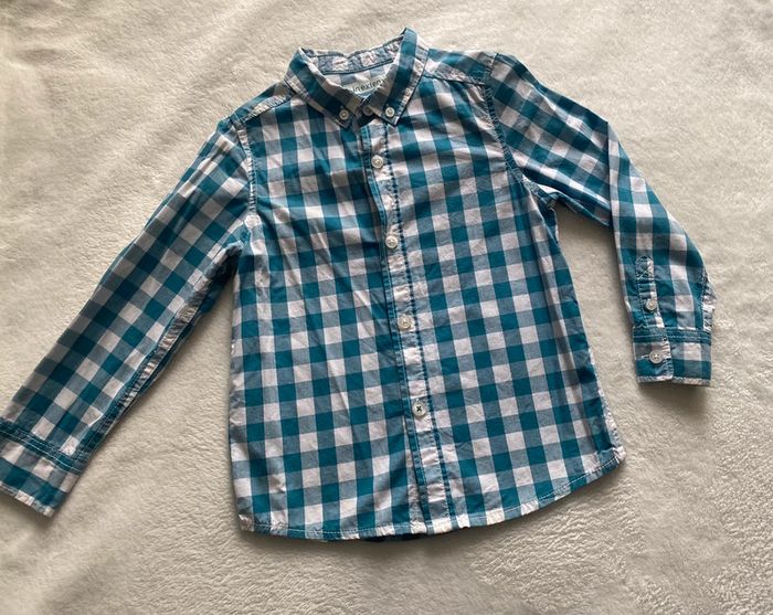 Joli chemise à carreaux