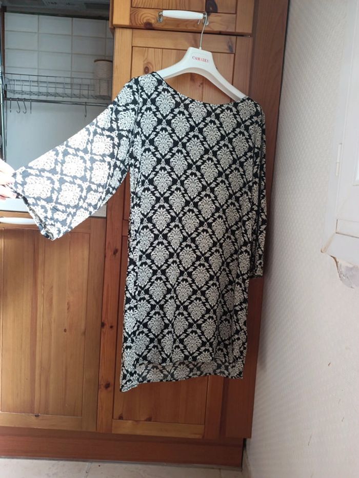 Robe fluide - photo numéro 2
