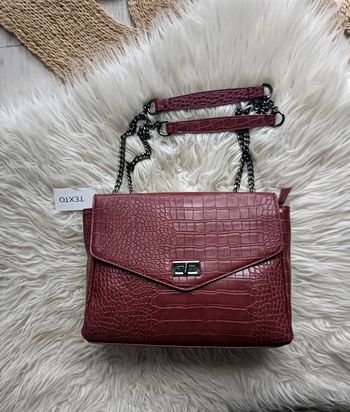 Sac à main moyen à bandoulière bordeaux effet python imitation cuir Texto Neuf avec étiquettes