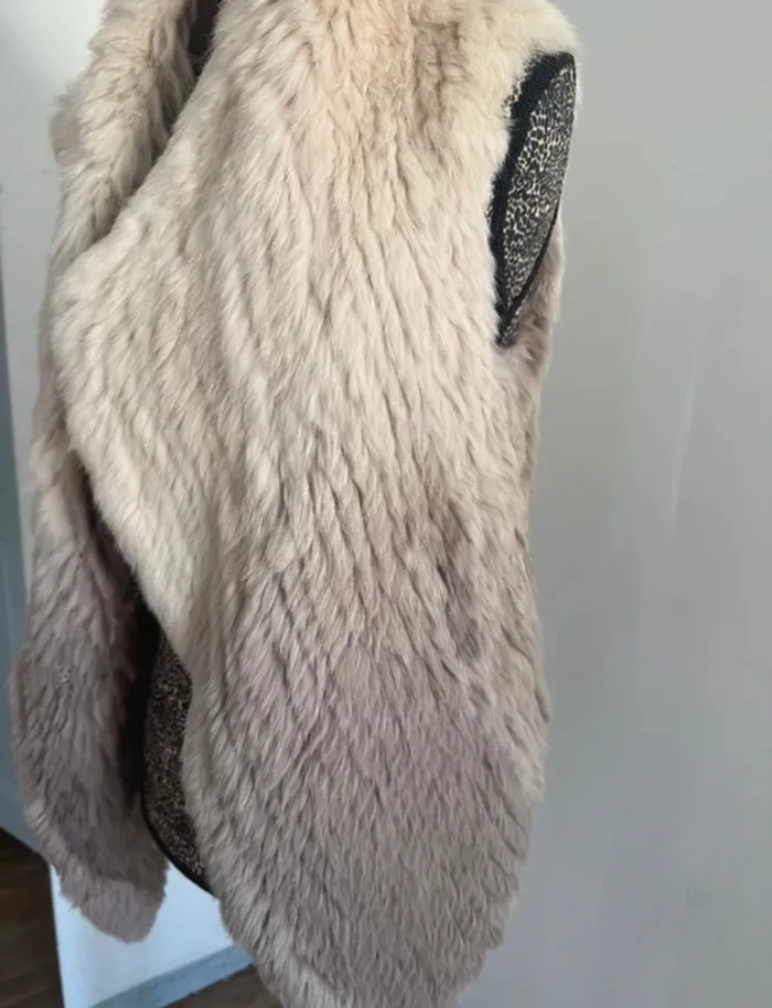 Gilet sans manches fourrure 100% - Taille S - photo numéro 3