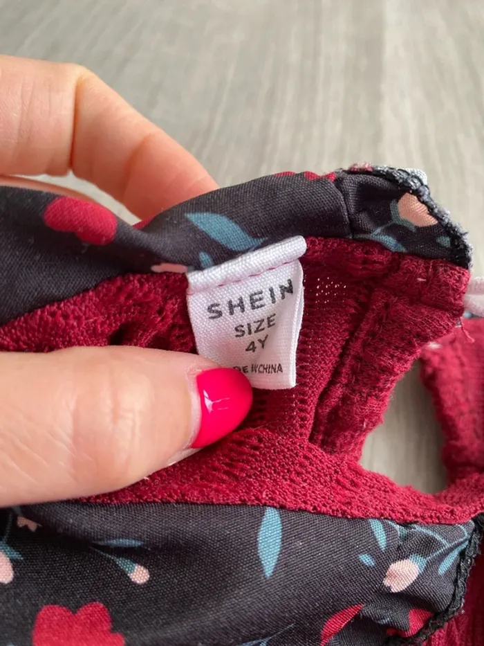 Robe fleurie shein 4 ans - photo numéro 4