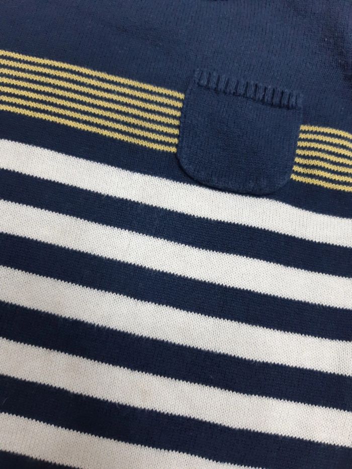 Tenue pull rayé et pantalon jean - photo numéro 4