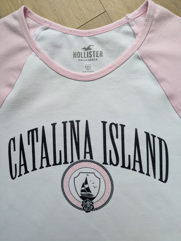 Baby Tee Hollister ( taille M ) - photo numéro 2