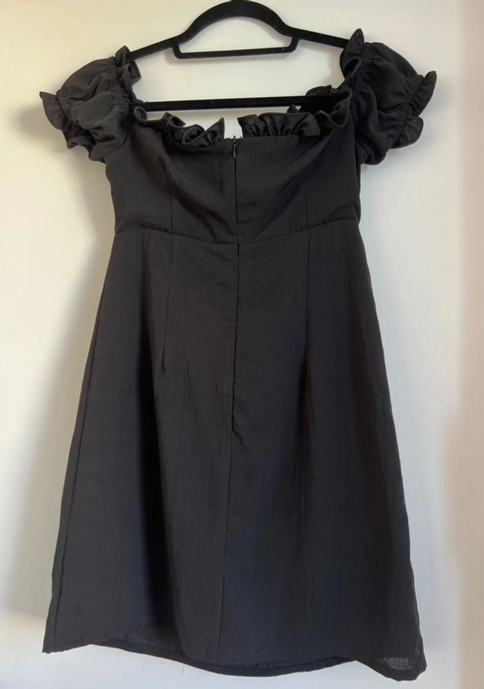 Petite robe noire bustier – Urban Outfitters - photo numéro 6