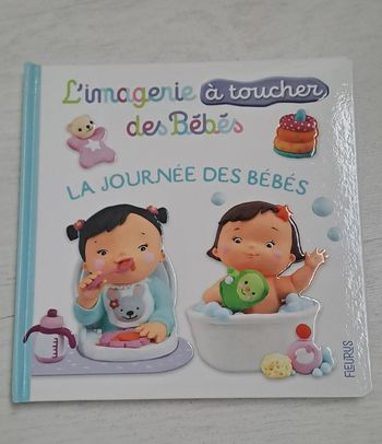 Livre l'imagerie à toucher des bebes