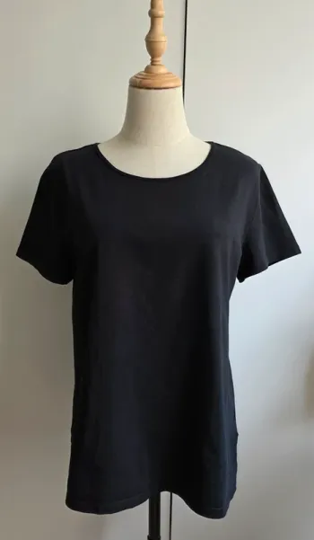T-shirt H&M, taille XL