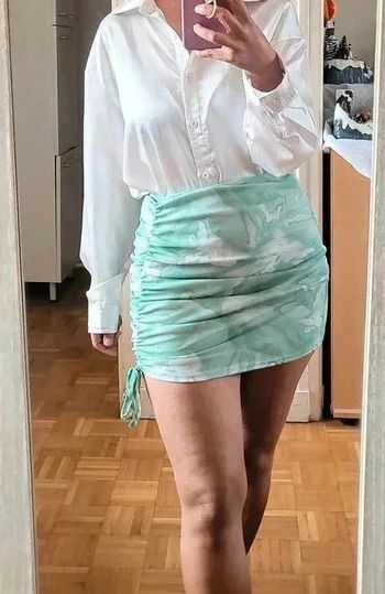 Magnifique mini jupe drapée sexy Boohoo