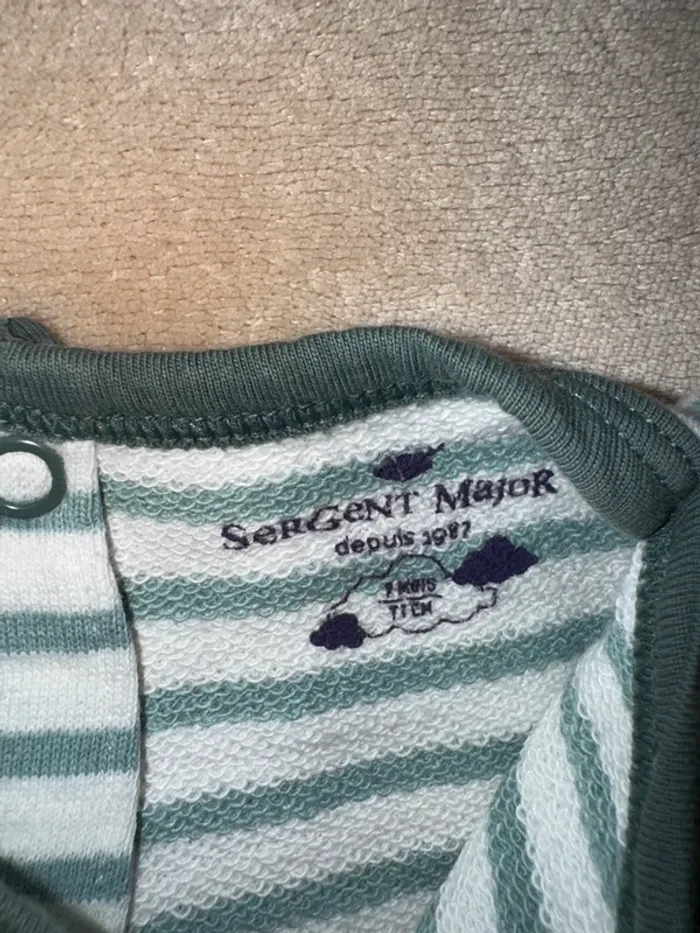 Pyjama 1 pièce • sergent major • taille 9 mois - photo numéro 4