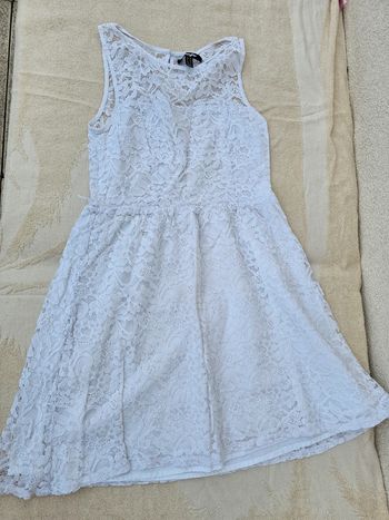 Robe dentelle Jennifer 36