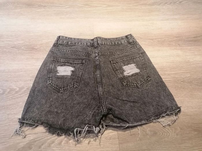 Short jean noir - photo numéro 2