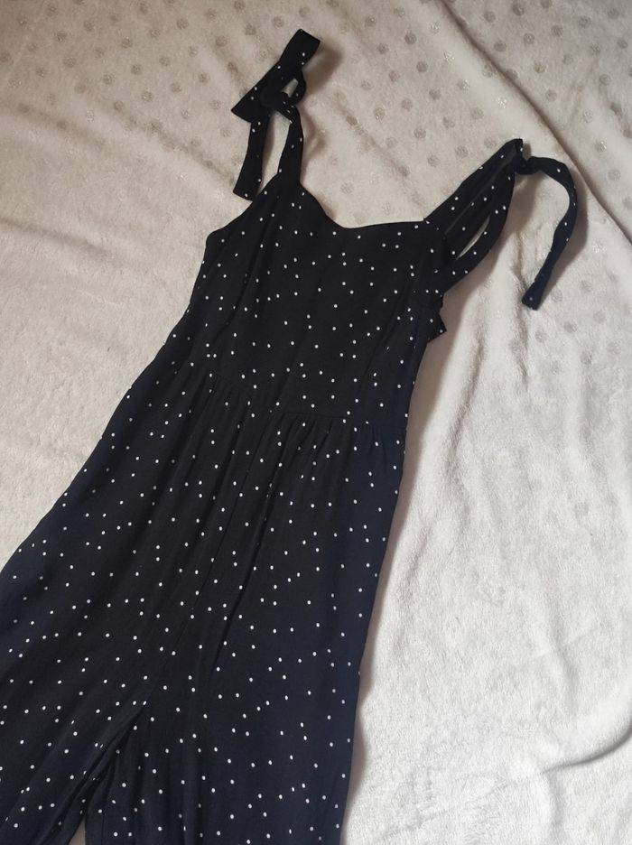 Combinaison noire à pois blanc taille XS - photo numéro 4
